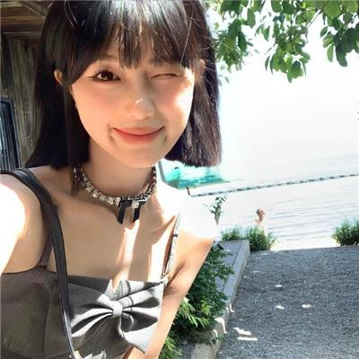 舞社里的酷女孩
